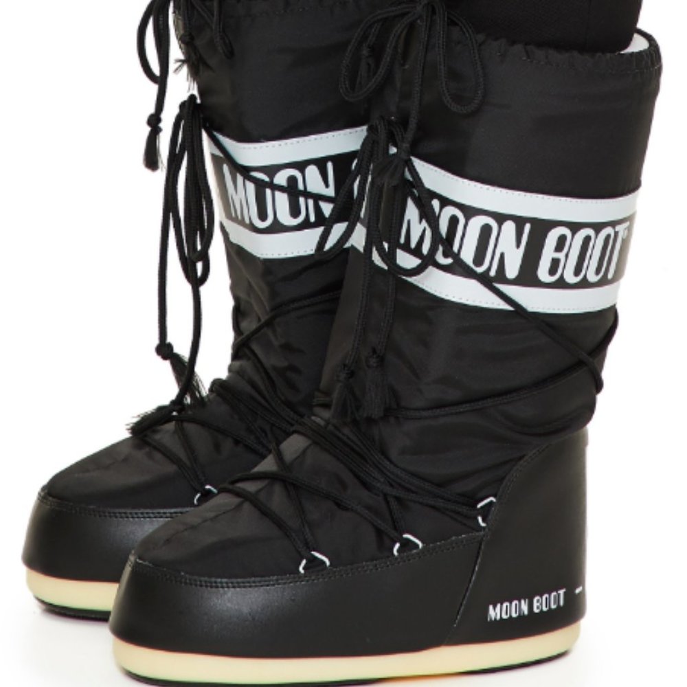 Black Waterproof Moon Boots